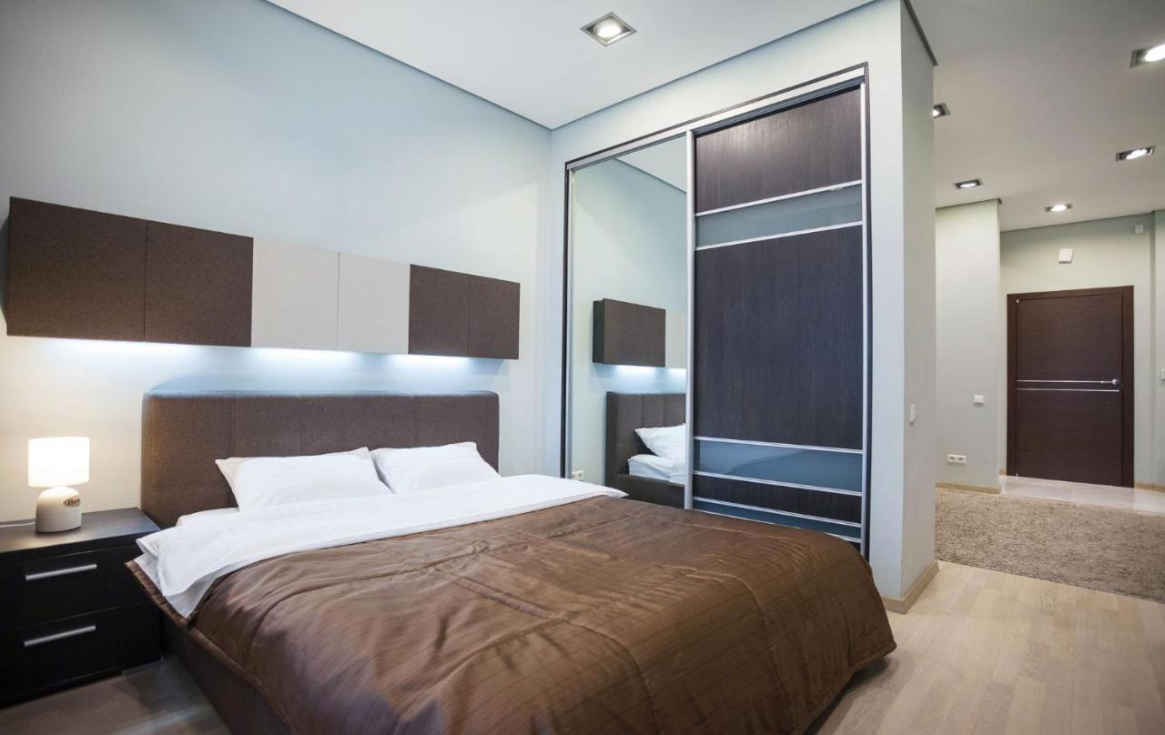 Navit Apartments With Breakfast, Near The Railway Station, The City Center And The Park Kijów Zewnętrze zdjęcie